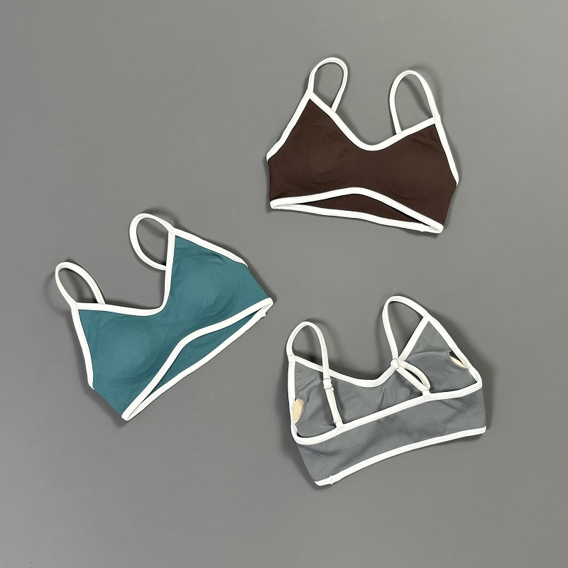 Women Contrastline Yoga Bra V  - Crop Top Crochet incelemesi ve fiyatı